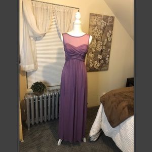 David’s Bridal Bridesmaids Dress (Size 4)